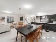 North Facing Family Haven | Walk to Schools, Shops &...