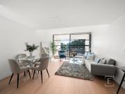 North Facing Gem In The Heart of Newtown