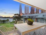 North Facing Harbourfront Sub Penthouse