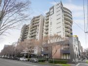 North facing penthouse level brilliance