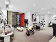 NORTH FACING, SPACIOUS TWO BED ON LEVEL 20!