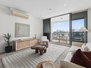 North Facing Split Level Gem: Unobstructed Sydney...