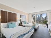 North Facing Studio with Ocean & Skyline Views