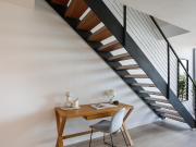 North Facing Top Floor Apartment with a Sweeping City View