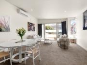 NORTH FACING TOP FLOOR FLAIR CITY TRAMS AT YOUR DOOR