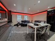 North Grange Road, Hyde Park, Leeds LS6, 4 bed flat to...