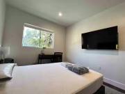 North La Brea Avenue, Los Angeles, CA