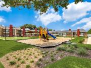 North Star 1 Bedroom Apartment for Rent at 9600 Forest...