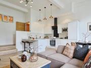 North Street, Leeds, 2 Bedroom Flat