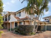 North to rear beachside retreat