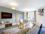 Northampton District NN1, 2 bed flat to rent, £2,925 pcm...