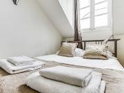 Notre Dame Maubert 3 Bedrooms, Paris Amsterdam...