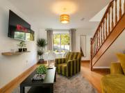 Nottingham NG6, 2 bed flat to rent, £1,963 pcm |...