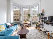 Nottingham Place, London W1U, 2 bed flat to rent, £3,792...