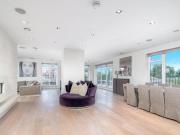 Nottingham Terrace, Baker Street, 3 Bedroom Penthouse