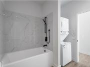 Nouveau 4½ à louer — à deux pas du R.E.M.Deux Montagnes!