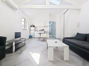 NOUVEAU. Avignon intra muros Appartement 2 pièces