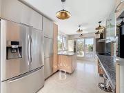 Appartement à louer 6 Pièces 220 m2 / 2375 sq ft Paris 5...