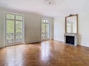 Nouveauté Appartement à louer 7 Pièces 217 m2 / 2346 sq... Nouveauté Appartement à louer 7 Pièces 217 m2 / 2346 sq...