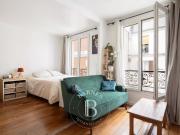 NOUVEAUTE PARIS 9 ETAGE ELEVE CALME GRAND STUDIO...