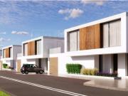 Nova moradia T3 com piscina, vistas mar, junto praias,...