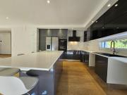 Nova moradia T4 com piscina, em Alverca, Vila Franca de...