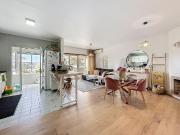 Novidade * Apartamento T2 c/ Varandas, Garagem & Ar...