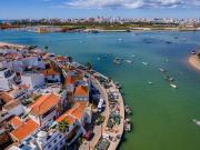 Novo apartamento 2 quartos frente rio e 150m praia 57m²...