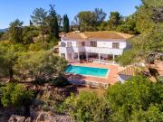Novo | Excecional Propriedade T5 com Piscina, Vistas...