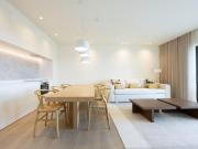 Novo | T1 de luxo à beira mar na melhor localização de...