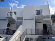 nueva con estilo vanguardista vanguardista con alberca