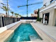 NUEVA VILLA DE LUJO EN COMPLEJO DE GOLF MURCIA