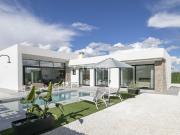 Nuevas casas entrelazadas con la naturaleza en...