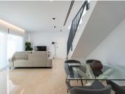 Nuevas villas adosadas junto al mar en La Marina Playa...