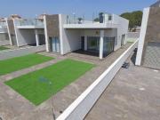 Nuevas villas de 4 dormitorios en Villamartin