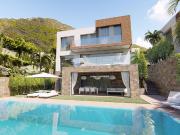 Nuevas villas de diseño contemporaneo cerca del pueblo...