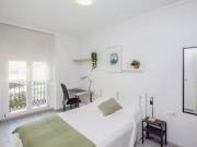 ¡Recién llegado! Habitación en Avinguda del Port