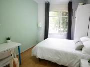 ¡En alquiler! Habitación en Carrer del Cinca, Sant...