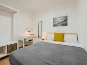 Encantador Habitación en Carrer del Rosselló, Dreta de...