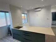 ¡Renta! Habitación en piso compartido de 5 habitaciones...