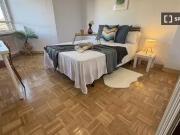 Encantador Habitación en piso compartido en Estrella, Madrid