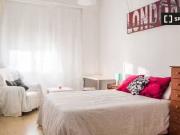 Bonito Habitaciones en alquiler en apartamento de 4...