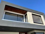 NUEVO REFUGIO LA LLAVE A UNA NUEVA VIDA