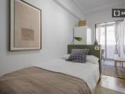 ¡En alquiler! Se alquila habitación en piso de 8...