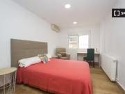 ¡En alquiler! Se alquila habitación en Plaza de Toros...