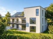 NUOVO 4.5 LOC. CON GRANDE GIARDINO E TERRAZZA A LUMINO