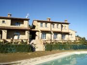 Nuovo Amleto con appartamenti 150m² Chianni