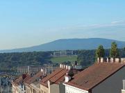 Nur ca. € 3.750 pro m² 3 Zimmer DG Wohnung 2 Gehminuten...