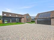 Nursery Gardens, Chipperfield, Kings Langley WD4, 5 bed...