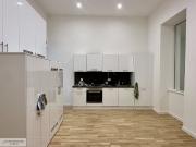 NUSSDORFER STRASSE, HIMMELPFORTSTIEGE / HELLES, GROSSES...